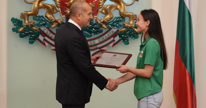 снимки Днес светът е ваш и вие вече сте идол