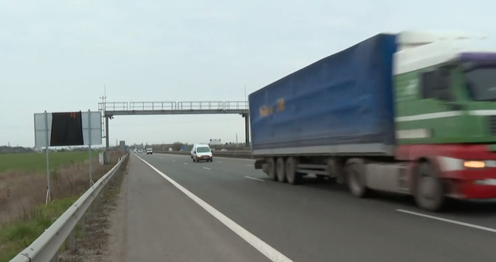 Мая Иванова Кадър Нова ТВКонституционният съд остави в сила мярката