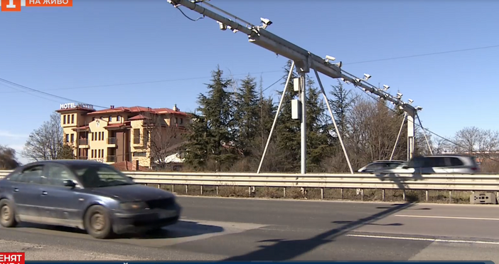 Глоби за шофиране в аварийните ленти на магистралите ще бъдат