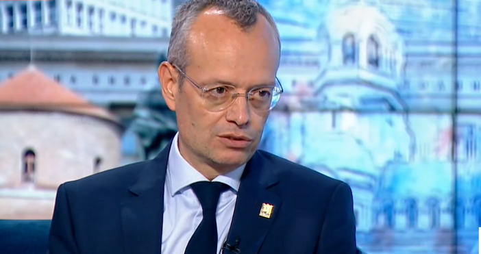 Очаквам органите да разследват кой притиска свидетели да лъжесвидетелстват във