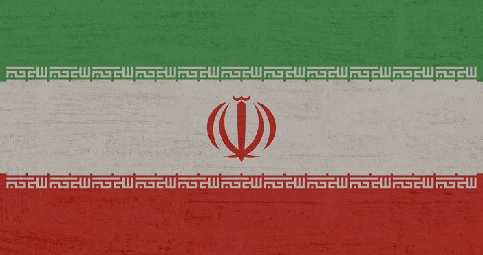 Трима души бяха екзекутирани днес в Иран след като бяха