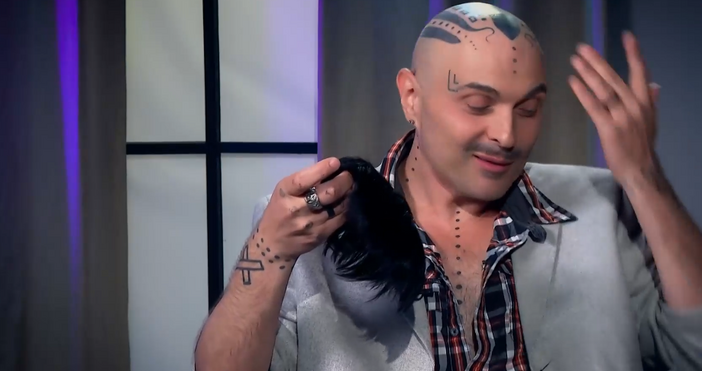 В новия епизод на подкаста Храмът на историите Мариян Станков –