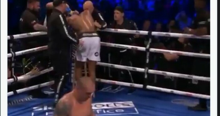 Мегазвездата в бокса Олександър Усик си осигури отново абсолютната титла в тежка