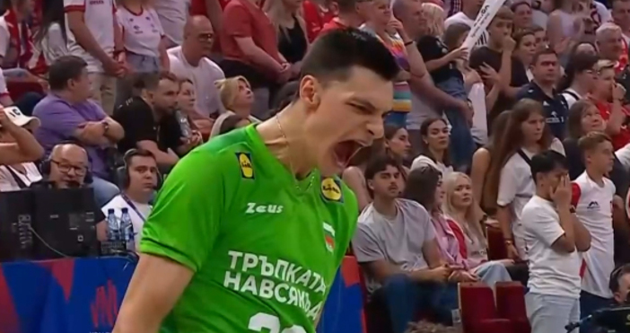 Българският национален отбор по волейбол постигна знаменита победа с 3 2