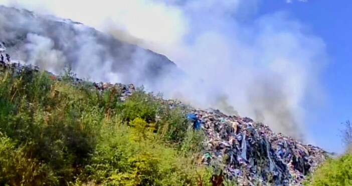 Снимки Фейсбук К Каменов Община ВрацаВ момента край Враца има