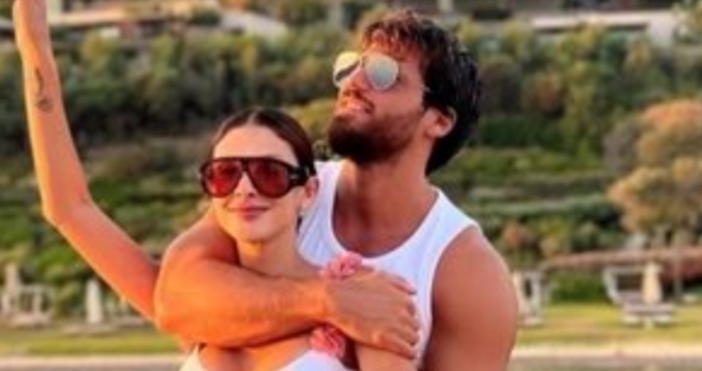 Джан Яман популярният турски актьор напоследък все по често е във