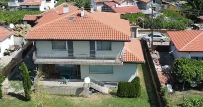 Хубав човек беше Тих човек беше поздравяваше ходеше само до