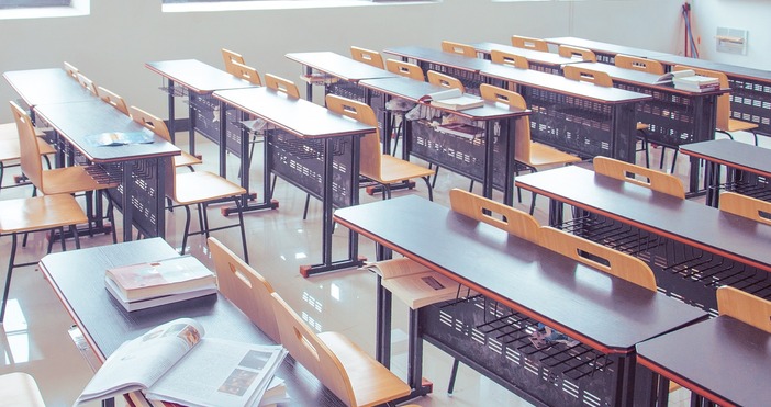 По пълноценна почивка за ученици и учители около празниците и между