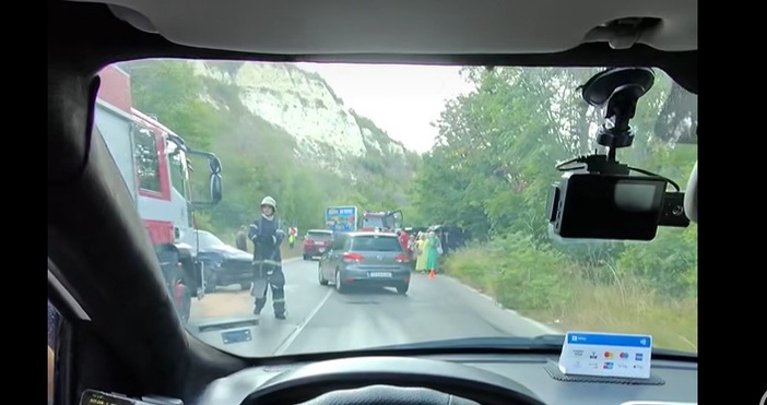 стоп кадър Фейсбук Виждам те КАТ ВАРНА Г ПетровЗа катастастрофа