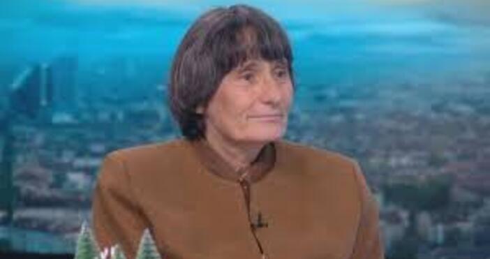 Днес рожден ден празнува една от най големите български писателки Здравка Евтимова е