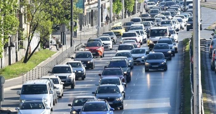 Бонус малус най накрая ще заработи и в България Това решиха депутатите