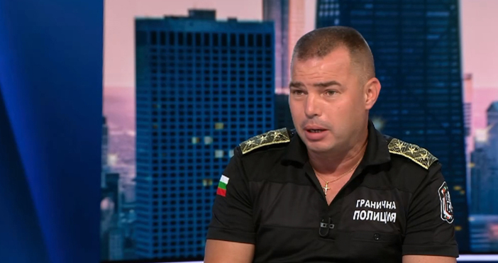 Мая Иванова Кадър Нова ТВГонка с бус с мигранти на