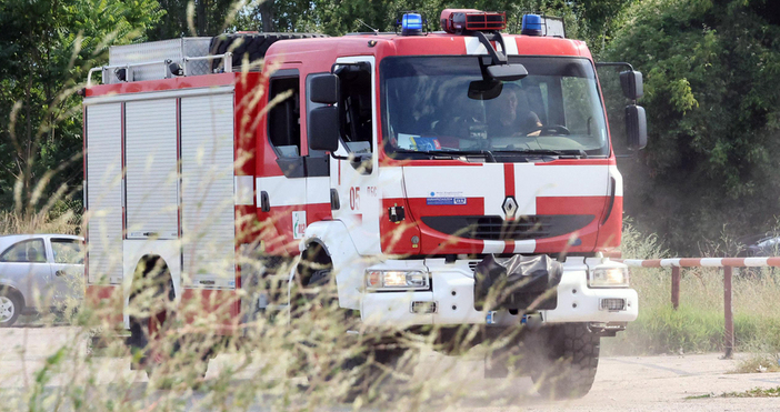 Огнеборците са на крак в наш град в който има