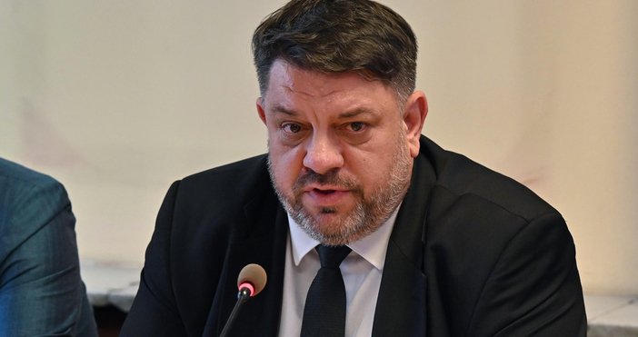 Вицепремиерът изригна с остър коментар за протестите   БСП е част от