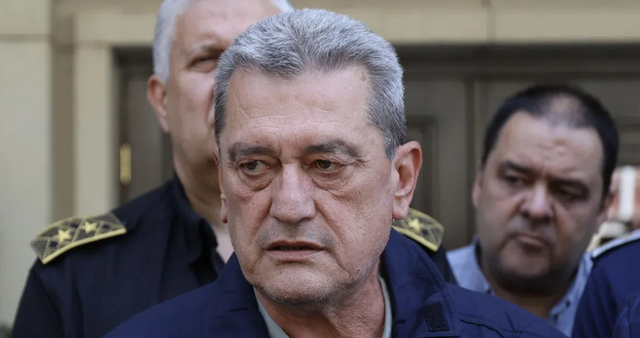 Разкриха какво се случва с пожарите в момента Първият хеликоптер в