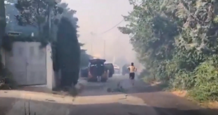 Шест специализирани машини и огнеборци от Република Турция се включиха