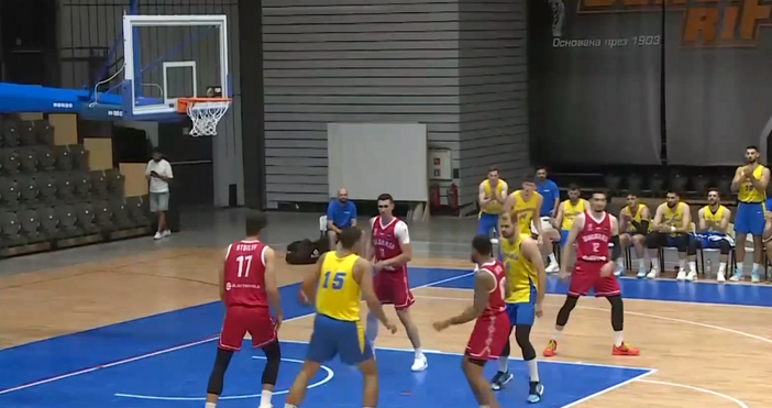 Мъжкият национален отбор по баскетбол победи с 91 80 Румъния във