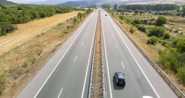 През тази седмица шофьорите да се движат с повишено внимание