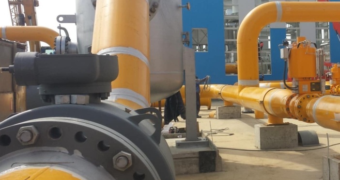 Петел бг илюстративнаУкрайна подписа споразумение за доставка на газ от азербайджанската