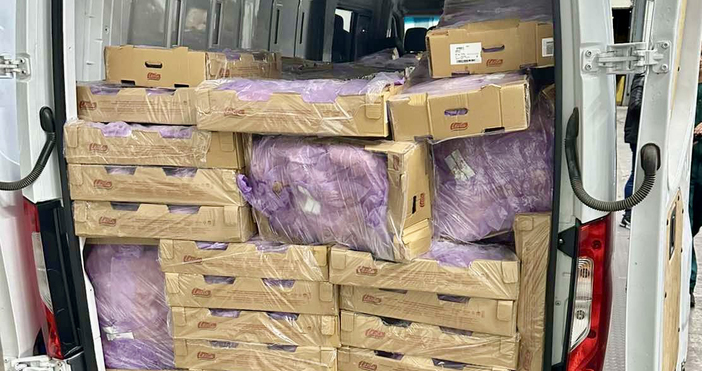 Над 3 тона фреон и близо тон пилешко месо са