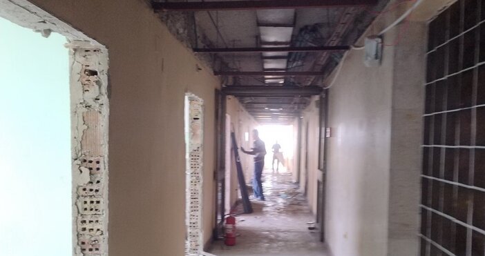 Започна ремонтът на четвъртия етаж в МБАЛ Шумен където ще се