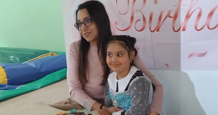 Снимка Платформа Павел Андреев 35 годишната Стела Севдалинова от Бургас майка на