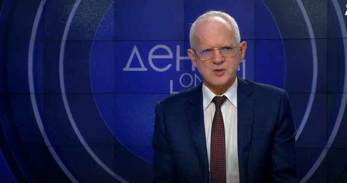 Шест месеца преди да преминем към еврото депутатите гласуваха закон