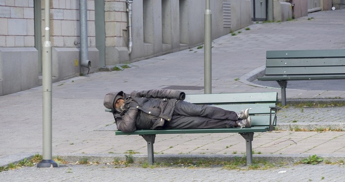 Мъжът казва че това е животопроменяща сумаЕдин бездомен мъж от