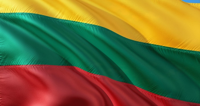 Министър председателят на Литва Гинтаутас Палуцкас подаде оставка Литовският президент Гитанас