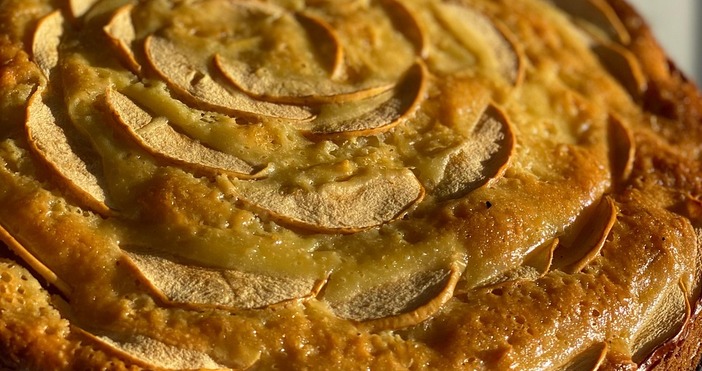 Иво Сиромахов показа рецепта за баница към която никой няма