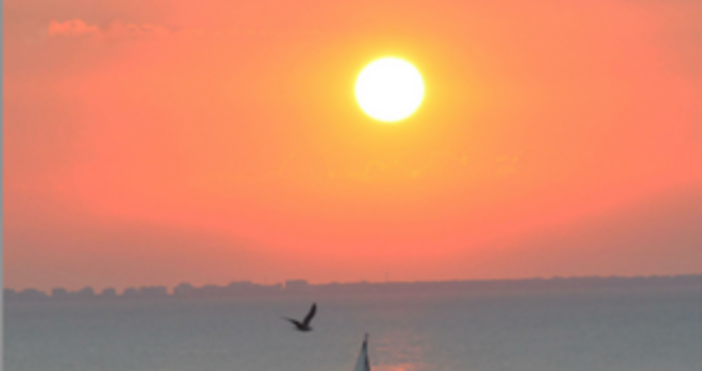 Предстои слънчев уикенд с дневни температури в горещите часове между