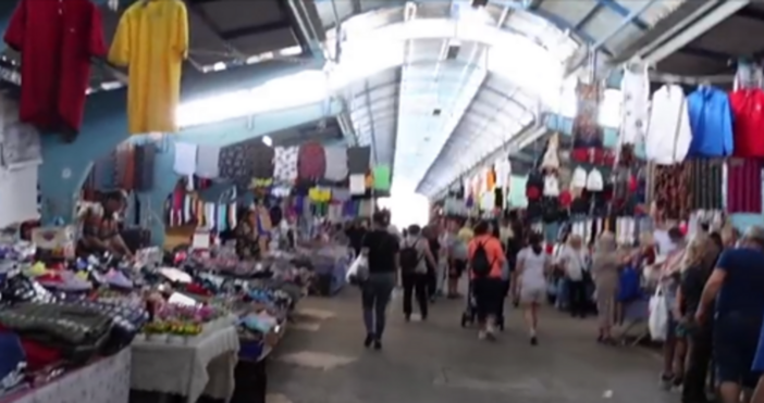 Пешеходната улица Сарачлар в Одрин стана арена на нарастващо напрежение между