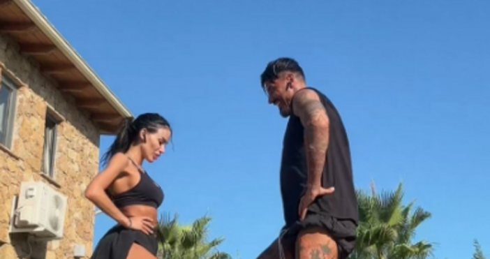 Слухове за връзката им вървят от няколко месеца но досега