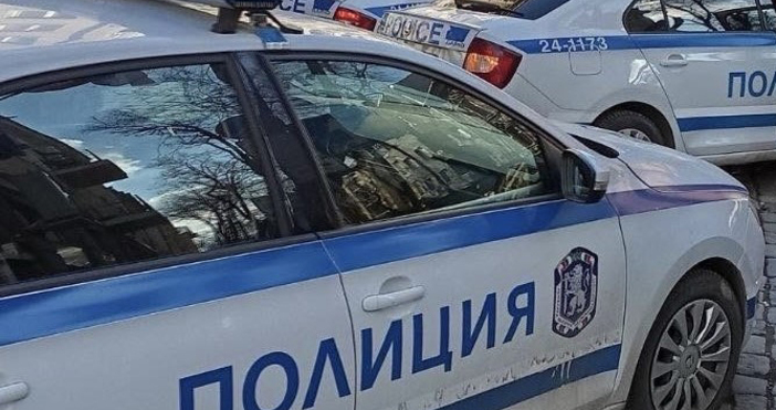 Силен взрив разтърси жилищен блок в оживения квартал Пролет в