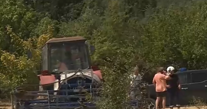 Стопкадър БНТУвеличават се декарите опожарена горска площ в Североизточна България