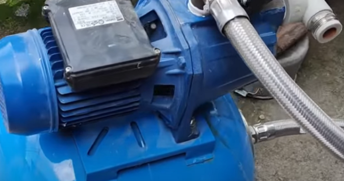 Няма налягане къпането е пълна мъка водата в чешмата едва