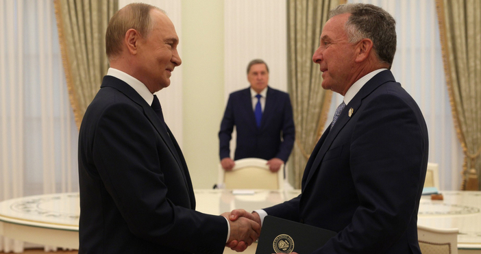 Руският президент Владимир Путин прие в Москва със специалния пратеник
