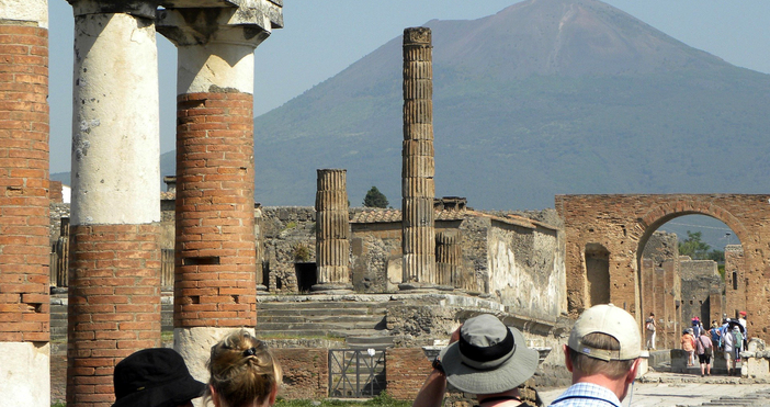 Нови следи открити от археолози изглежда показват че Помпей е