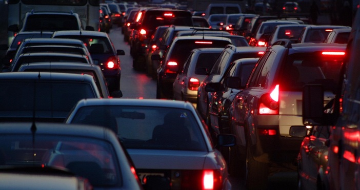 2100 лв глоба за превишена скорост от София до Бургас