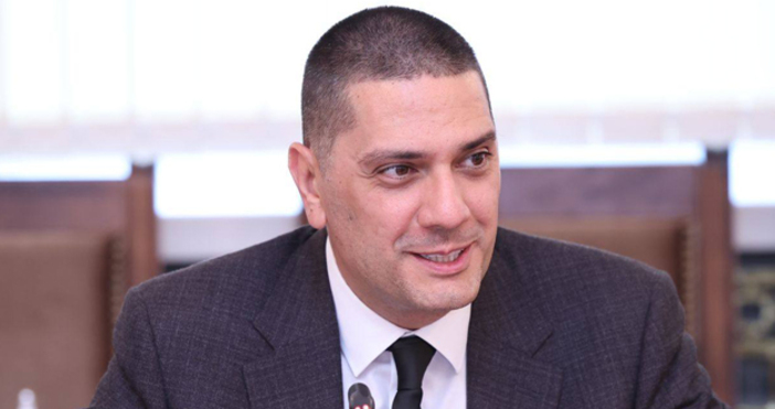 Депутатът от политическа партия ГЕРБ Христо Гаджев отправи критики към