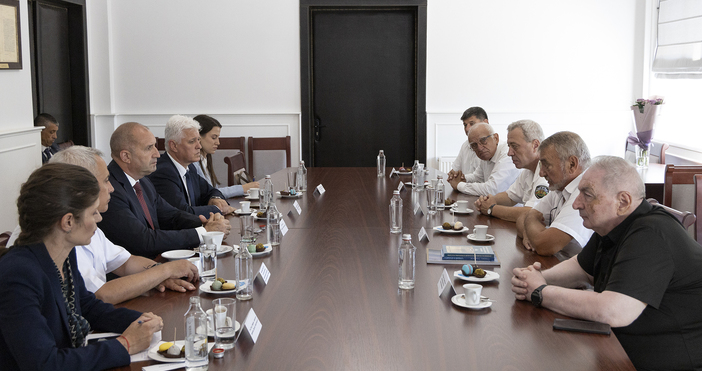 Трябва да бъде направен сериозен и безпристрастен анализ за бъдещето