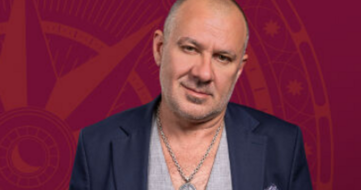 В свят в който всяка усмивка може да бъде маска