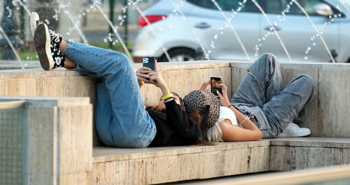 12 август е Международен ден на младежта Той се отбелязва за