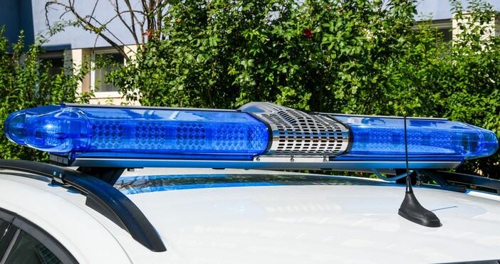 33 годишен жител на Аксаково и жена на 39 години от