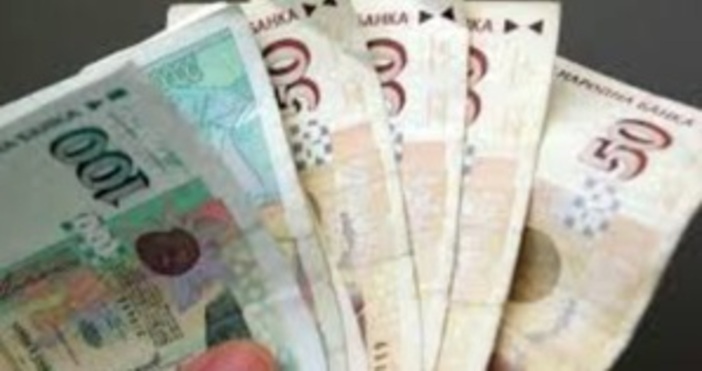 Двама фалшиви пенсионери са засечени при проверки извършени от служители