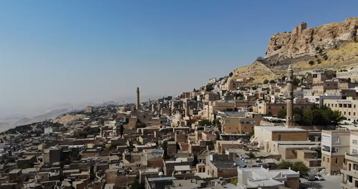 53 градуса показаха във вторник термометрите в югоизточния турски град