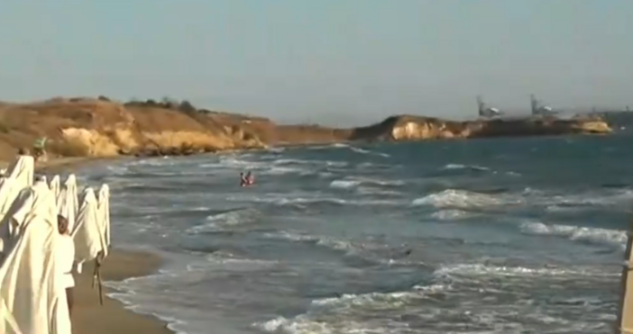 Туристите трябва да внимават при влизането в морето ни и