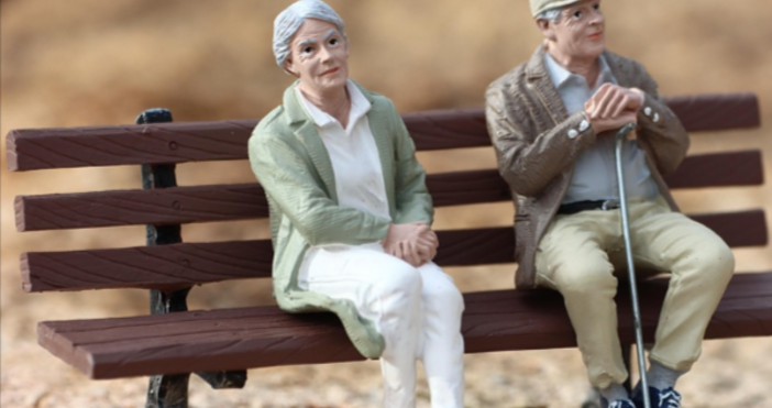 Жените с вдовишки пенсии са над пет пъти повече от