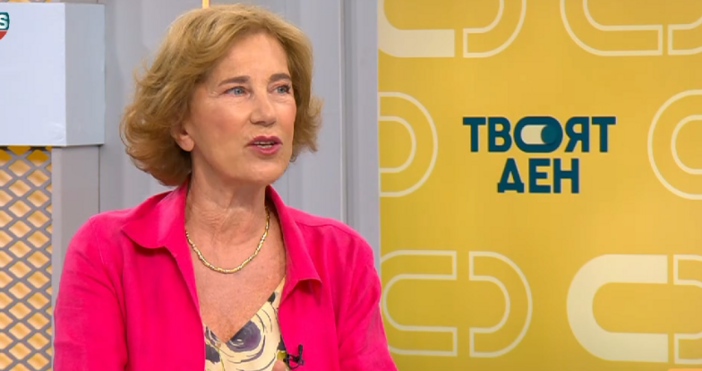 Смущаващо е че по голямата част от диалога на Доналд Тръмп