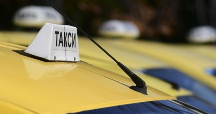 Масови проверки на таксиметрови автомобили са извършени в Разград от